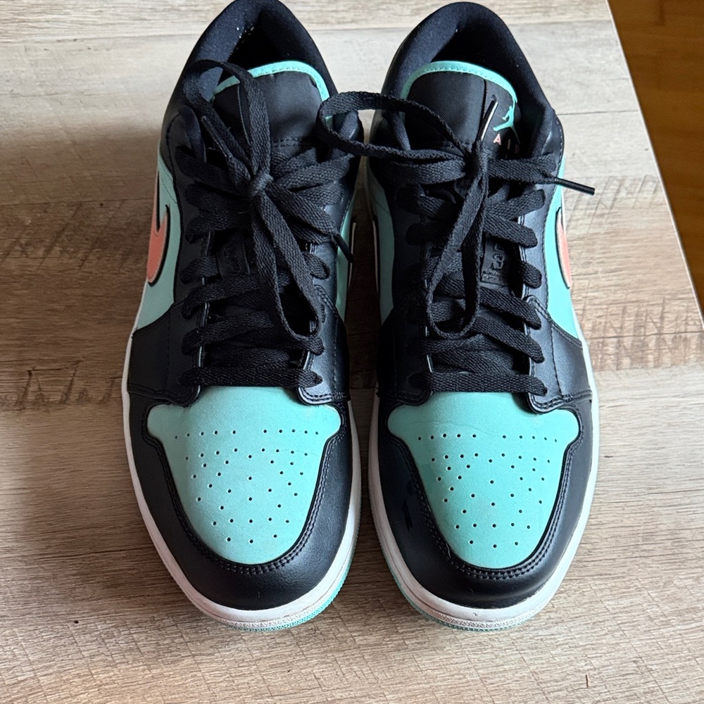 Nike Air Jordan 1 Low SE 'Tropical Twist' sneakers
